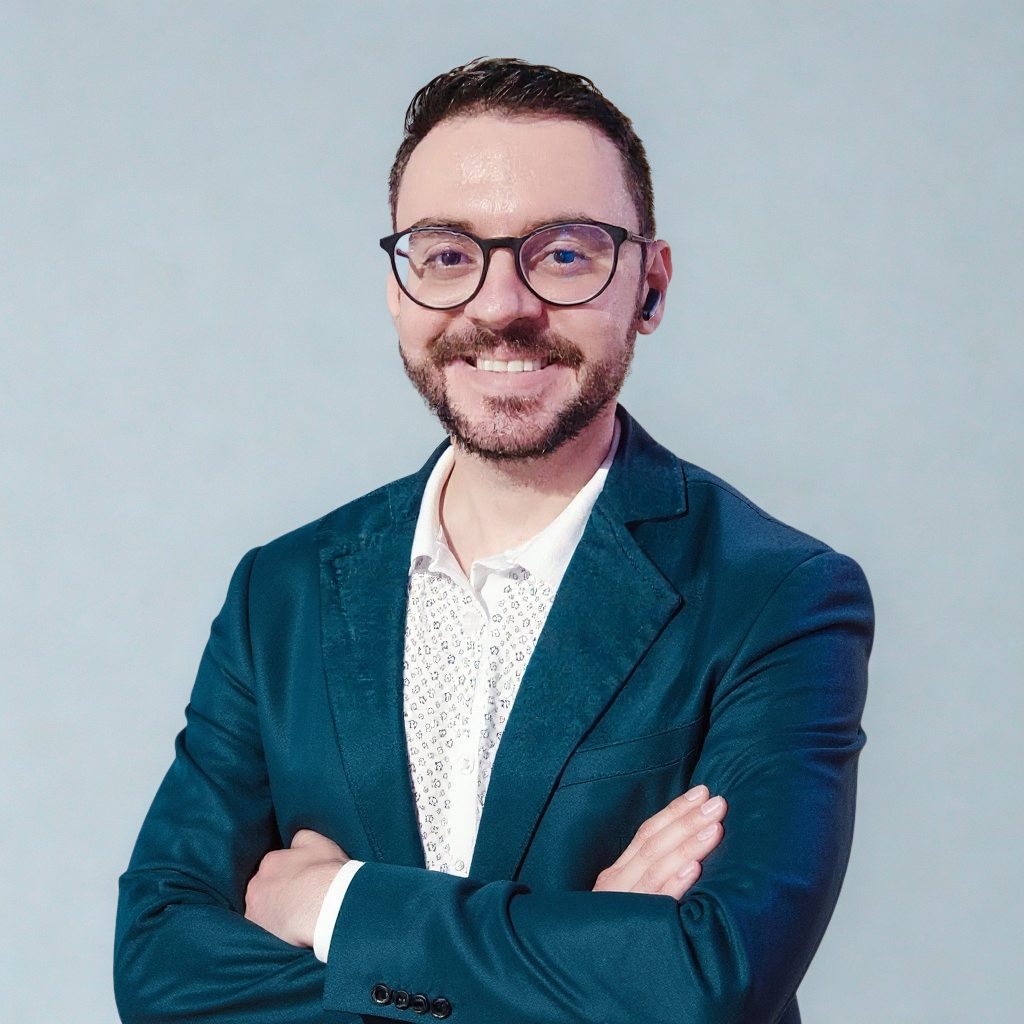 Rafael Mota - Engenheiro de Software & Especialista em IA